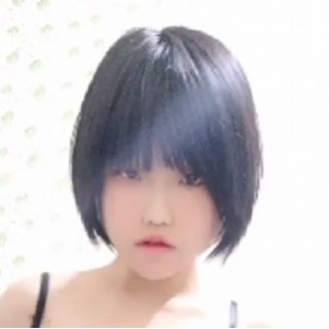 最新泄密的娃娃脸青春少女嫩妹17P视频下载
