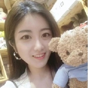 有趣丝袜女神校花高颜值互动视频展示