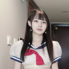高颜值女神糖糖在宅女家被小偷潜入,穿着JK服装被强上的高清版视频