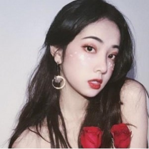 Qinweiyingjie捷哥神秘女神套图合集，11.2G视频大小，绅士必收藏
