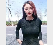 高冷御姐诱惑力MAX!774MB视频曝光,已婚少女大小姐姐身材保养完美