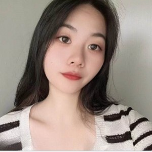 重庆奶茶店美女摄影师拍摄的C杯美女抠动照片