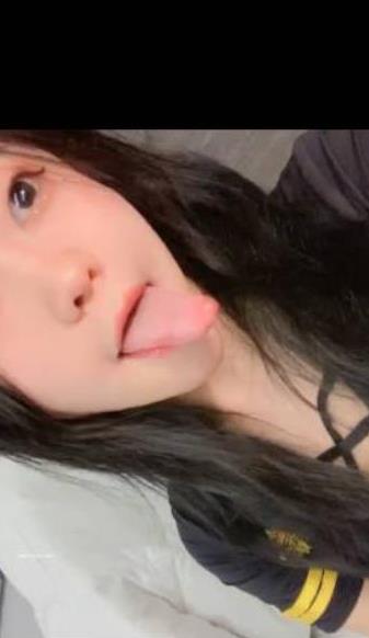 甜美学生嫩妹苏苏耶百合视频资源合集,1.3G高清视频尽在其中