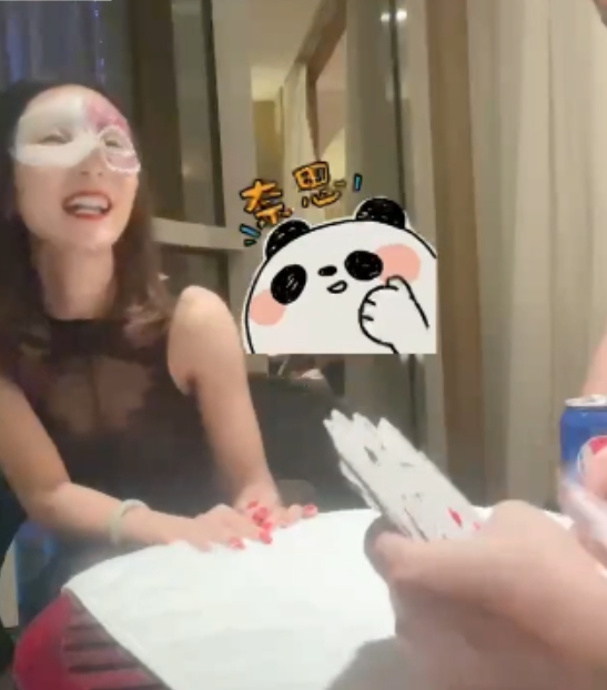 神秘丽江夫妇:搬运高手的专业默契