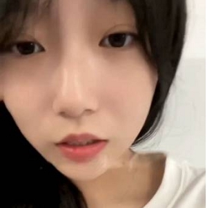 大一新生沈娇娇拍摄有尺度视频以支付学费