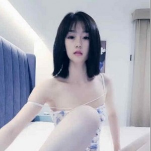 浮力姬画画的暖暖：清纯妖姬直播合集，总计17.2G视频内容！