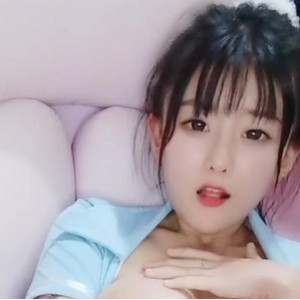 清纯软妹子直播一线天车头灯，15个视频5.9G资源，社保姬顾茜茜