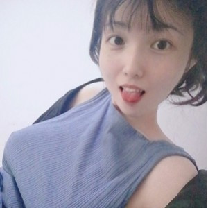 小EERICAHAND合集：11.45G视频收藏，越南妹LOL放飞自我