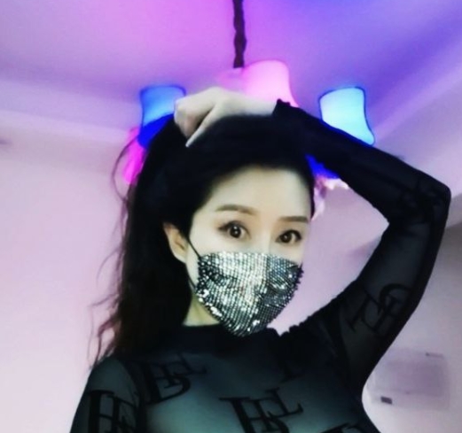 hong+deng+qu御姐+骚优优+4.68g合集
