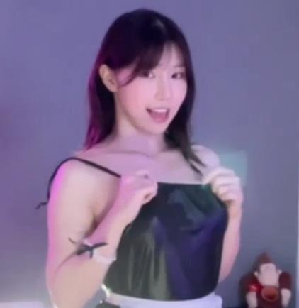 气质女神minarocket最新合集13V790M,韩国前女团员自拍,曝光事件引热议