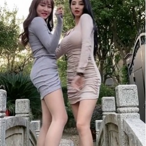 魅力网红阿硕小丸子视频合集：1555个视频，7G大小