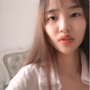 独特风格的美丽馒头学妹阿桃：5v高清画质8.7g内容量