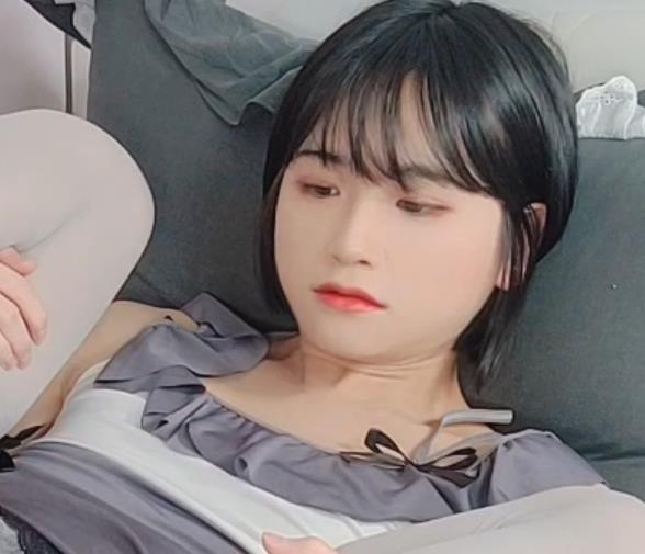 LuaOnlyFans劲爆34部TS主播合集4.9G