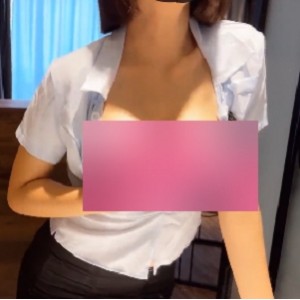 酒店客服珍藏版御姐前台1部147m优质身材