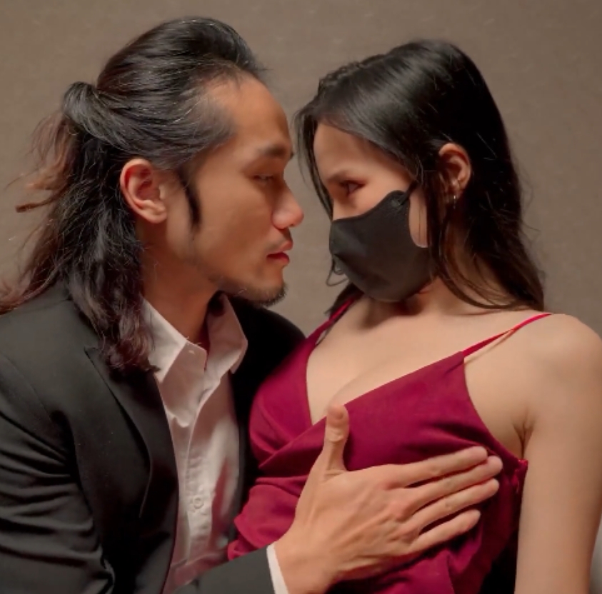 某站张雅婷热辣合集4部2.7G劲爆